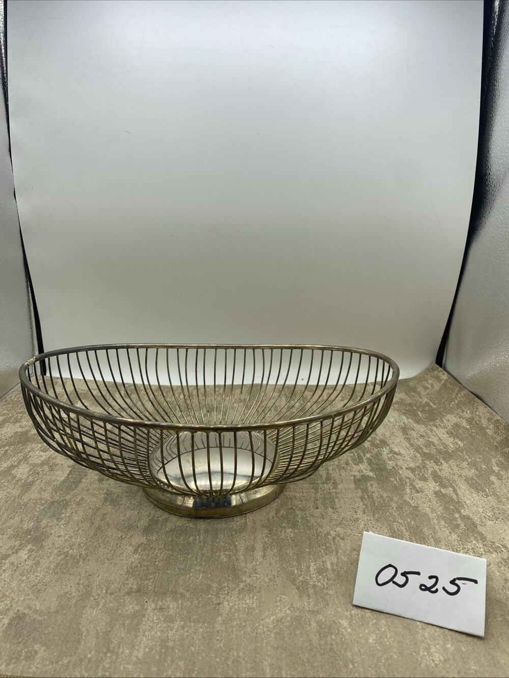 Vintage Leonard Silverplate Silver Oval Wire Bread Fruit Bowl Basket 11.75”X 7.5